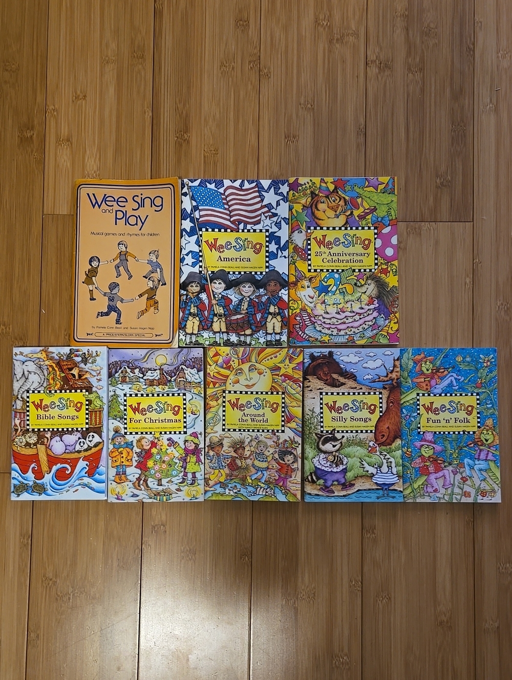 Wee Sing Vintage Book Set 1983, 2022